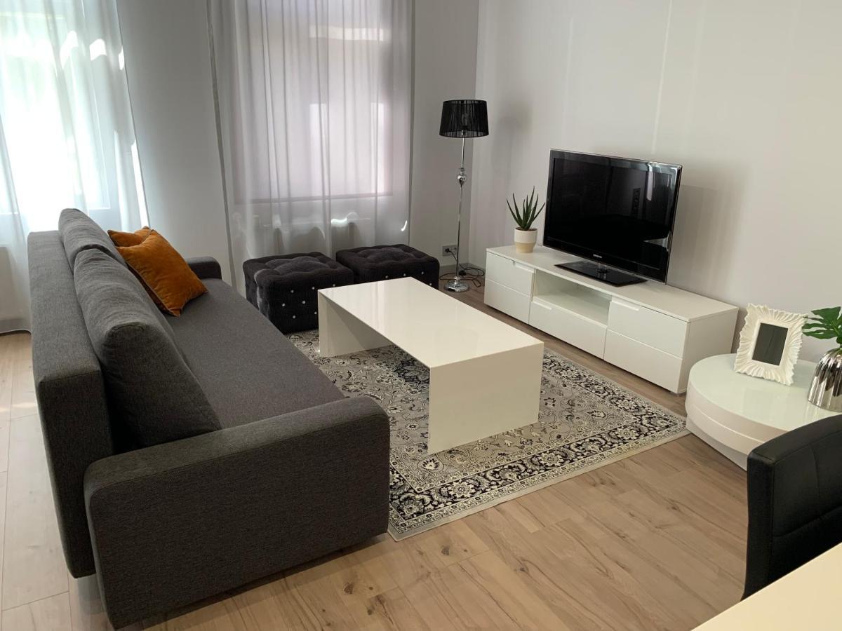 Zair Fireplace Apartments Tallinn Eksteriør billede